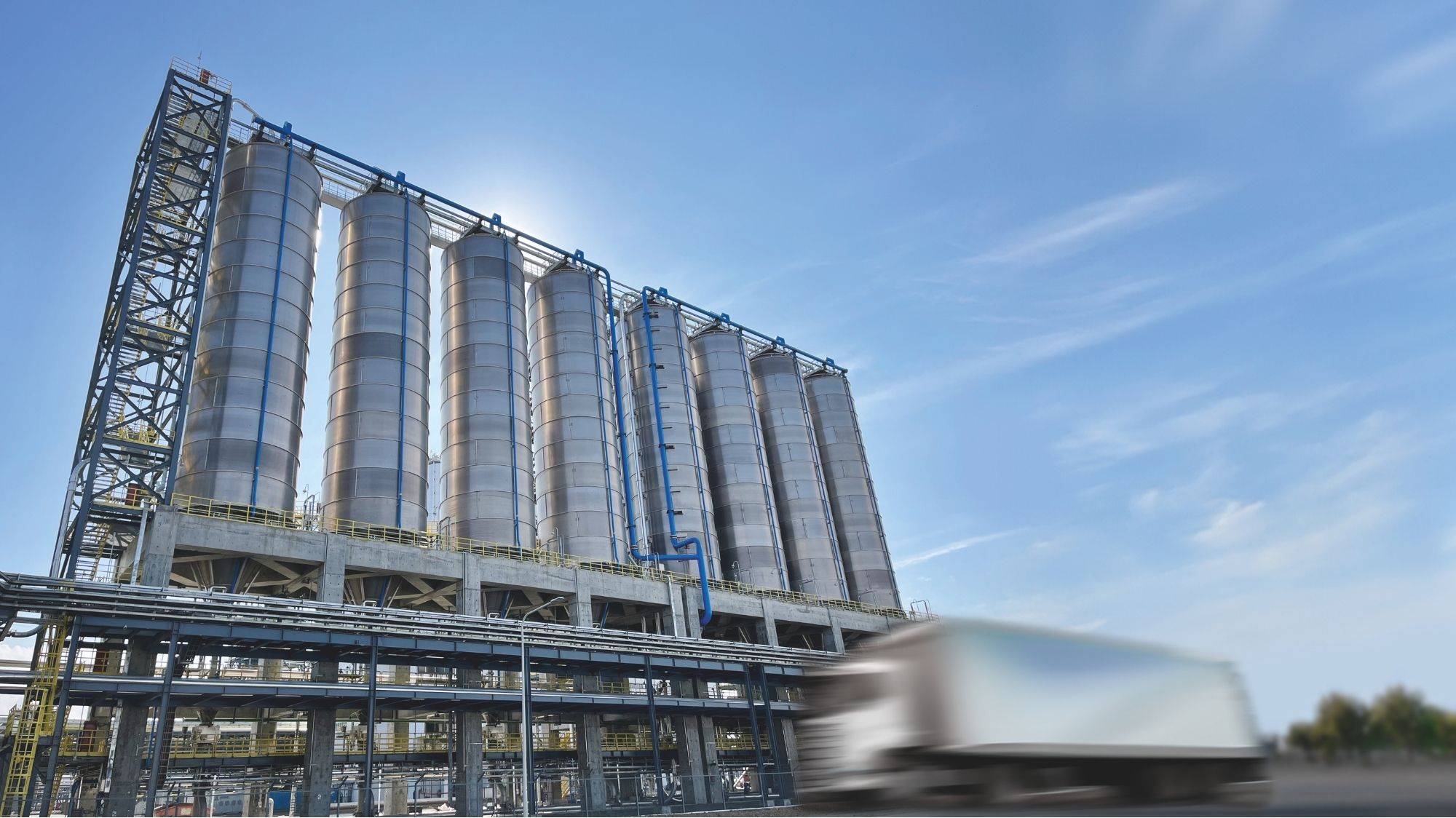 Customized storage and discharge solutions